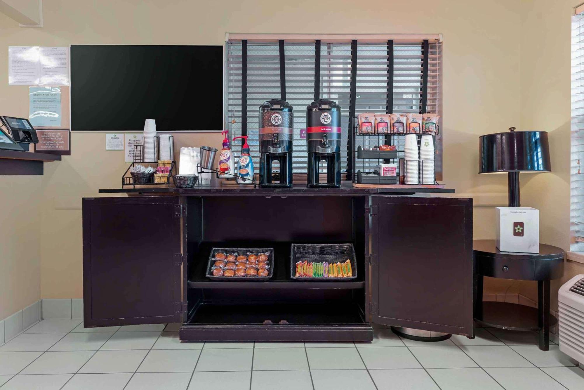 Hotel Extended America - - Arden Way